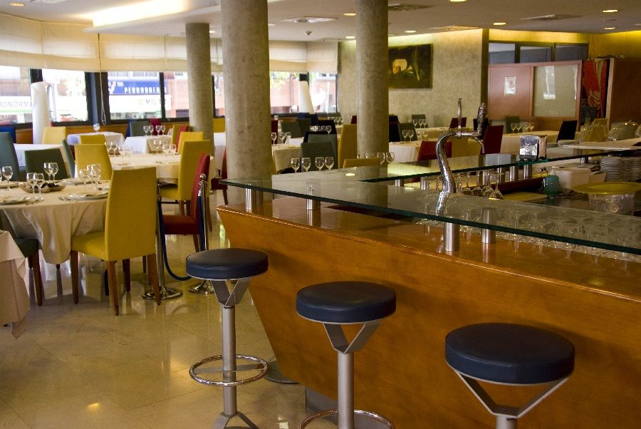 Hotel Viladomat By Silken Barcelona Restoran gambar